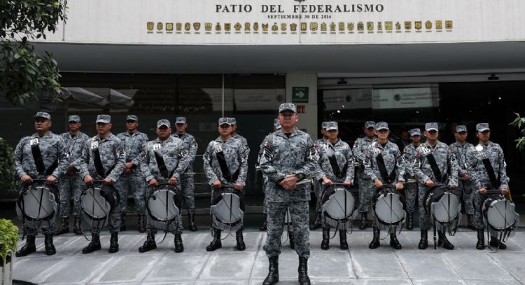 Regalo de cumpleaños: la 4T consuma ley de la Guardia Nacional; opositores denuncian militarización