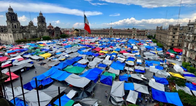 Sin acuerdos en nueva mesa de negociación; CNTE acusa cerrazón del gobierno