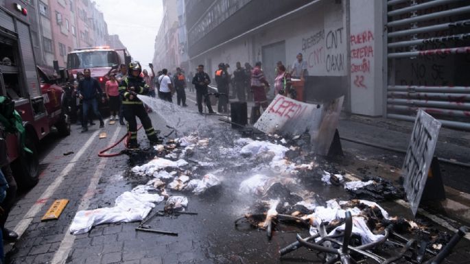 Segob y SEP reprueban los “actos vandálicos” de la CNTE en edificio del SNTE (Video)
