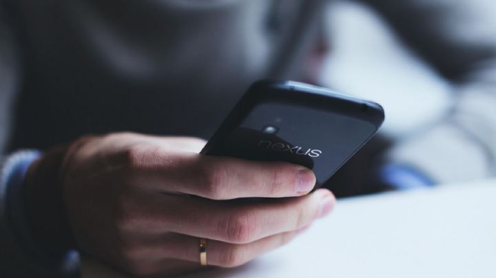 Policía Cibernética alerta por nueva táctica de fraude en apps de mensajería; así operan