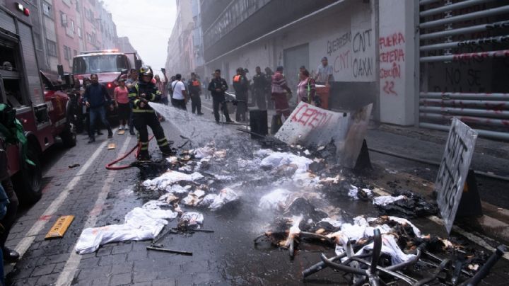Segob y SEP reprueban los “actos vandálicos” de la CNTE en edificio del SNTE (Video)