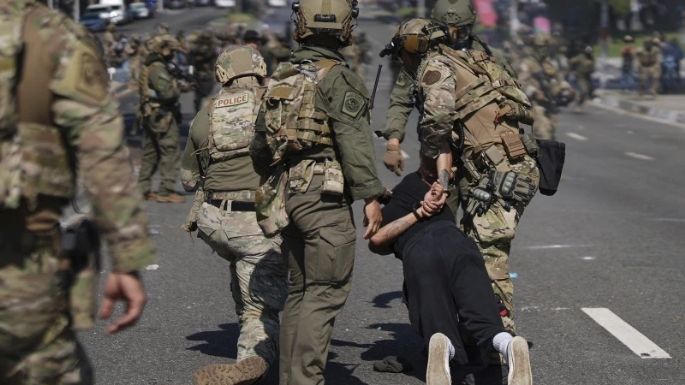 Trump despliega la Guardia Nacional de California para sofocar protestas en Los Ángeles