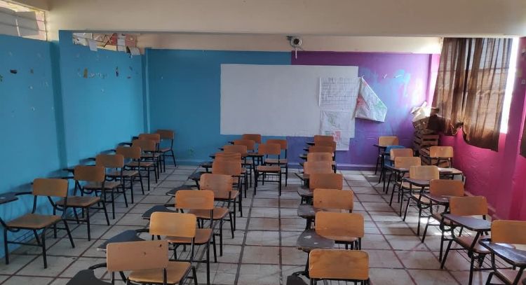 Profesor de secundaria que abusó sexualmente de ocho alumnas menores de edad es condenado a prisión