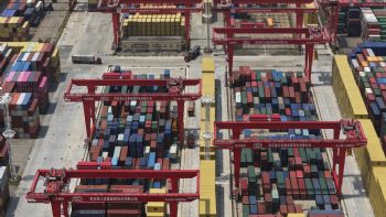 Surgen nuevas disputas entre EU y China antes de las conversaciones comerciales en Londres