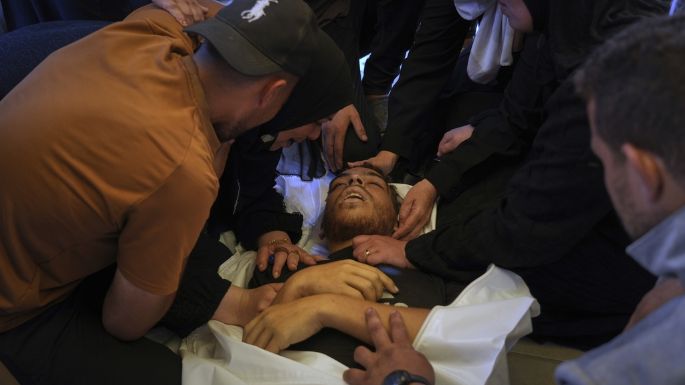 La ofensiva de Israel en Gaza deja casi 54 mil 900 muertos, tras matar a 106 palestinos en 24 horas