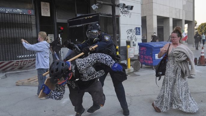México hace un "llamado respetuoso" a EU para que respete la dignidad humana de migrantes