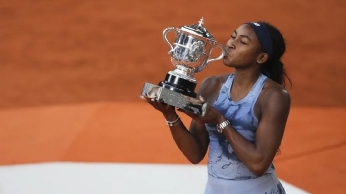 Coco Gauff vence a Aryna Sabalenka para ganar su primer título de Roland Garros