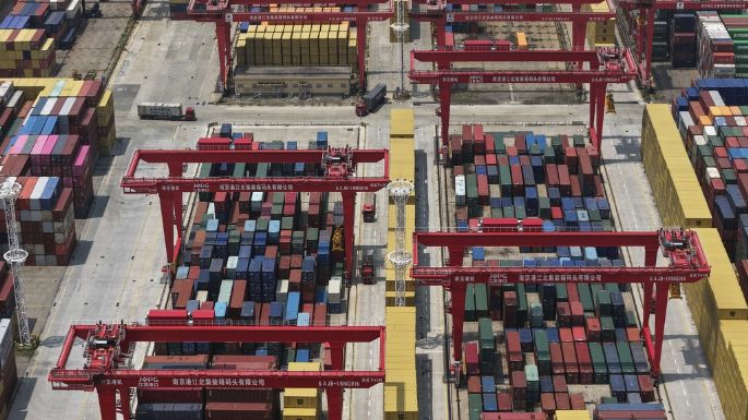Surgen nuevas disputas entre EU y China antes de las conversaciones comerciales en Londres