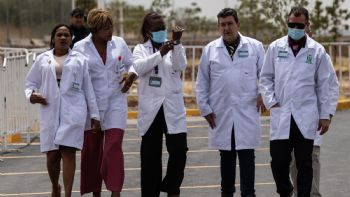 Éstos son los mexicanos en riesgo de perder la visa de EU por médicos cubanos