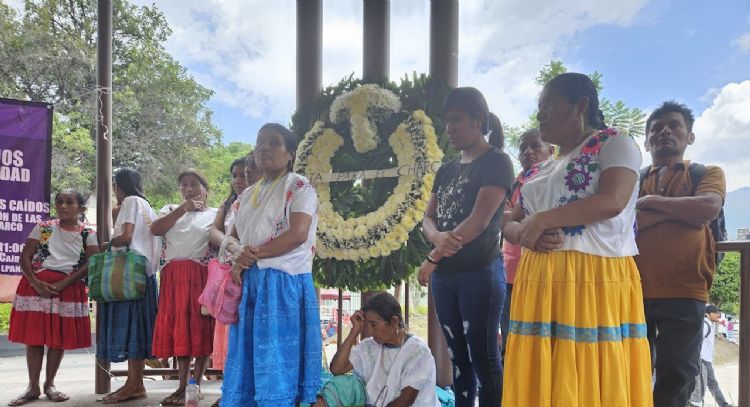 Exigen castigo a responsables de masacre en El Charco y del asesinato del estudiante Antonio Vivar