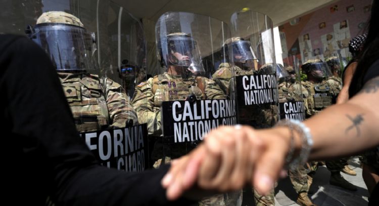 Trump autoriza el envío de otros dos mil integrantes de la Guardia Nacional a Los Ángeles