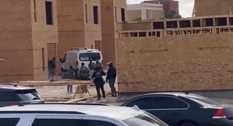 Realizan redadas en negocios y construcciones de Eagle Pass, Texas, para localizar migrantes