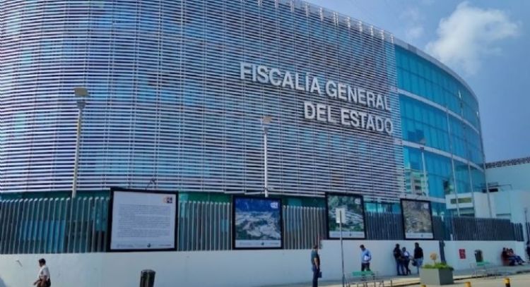 Salen funcionarios de la Fiscalía de Puebla tras denuncias de extorsión