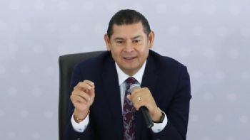 Armenta nombra director a compañero de su hijo en el Tec de Monterrey con sueldo de 50 mil pesos