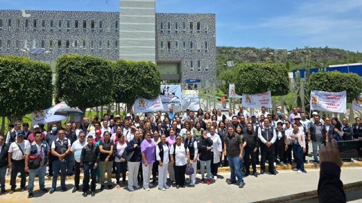 Trabajadores de la salud de Puebla realizan paro parcial por falta de insumos y personal