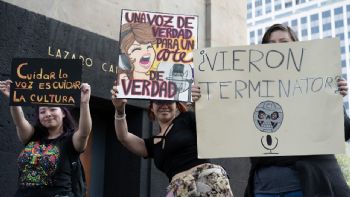 Artistas y productores protestan en CDMX contra el uso de la Inteligencia Artificial
