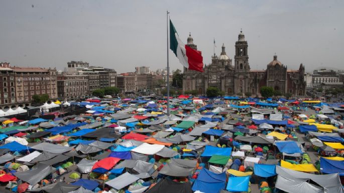 CNTE anuncia una megamarcha en la CDMX y analizará un nuevo plantón en el Zócalo