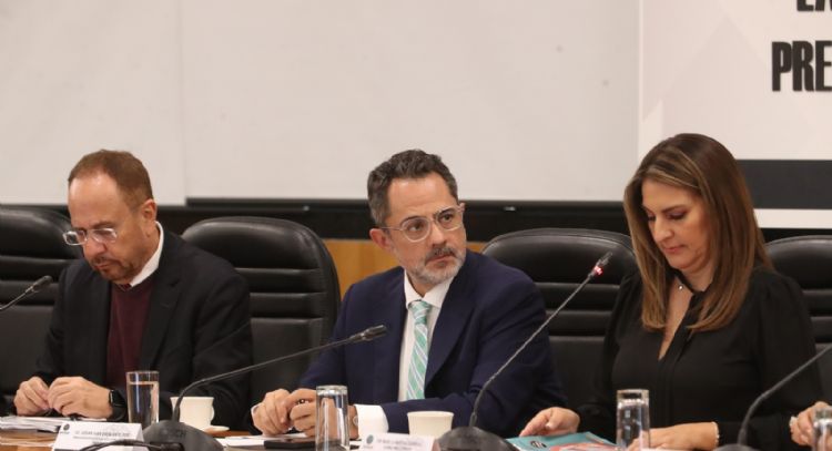 Titular de la Profeco acusa a integrantes de la 4T de interceder por negocios sancionados