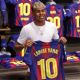 Tras polémica por fiesta, Lamine Yamal hereda el icónico 10 del Barcelona