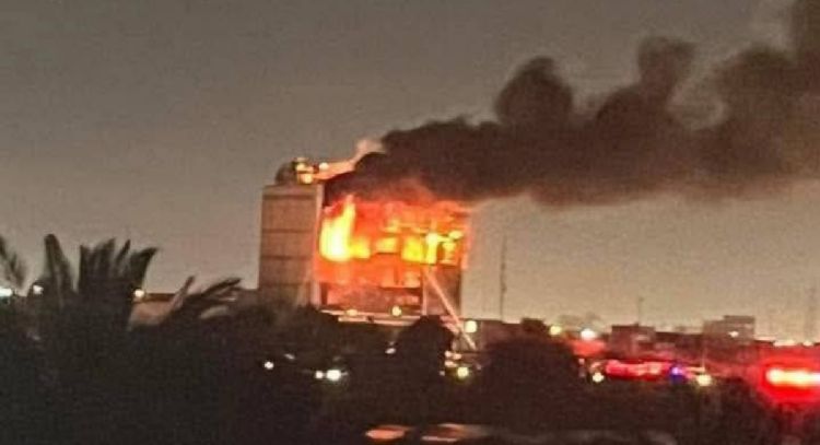 Se incendia centro comercial recién inaugurado; van más de 60 muertos (Videos)