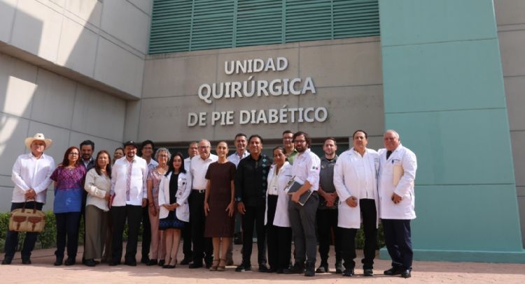 Sheinbaum anuncia inversión de 2 mil 400 millones de pesos para rehabilitar hospitales de Chiapas