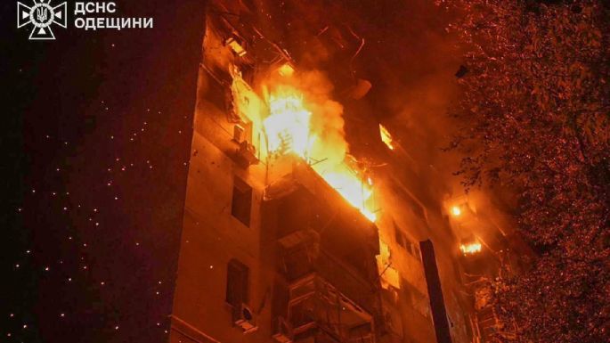Rusia ataca Ucrania con más de 300 drones, causando una muerte en Odesa