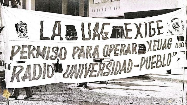 Radio UAGro: historia de resistencia tenaz ante la censura del poder