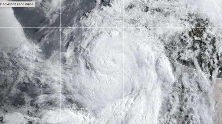 Huracán Flossie se intensifica a ciclón de categoría 3; seguirán las lluvias fuertes