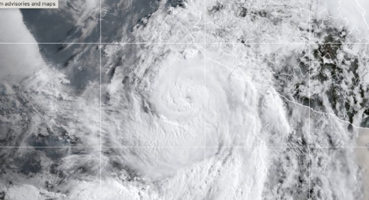 Huracán Flossie se intensifica a ciclón de categoría 3; seguirán las lluvias fuertes