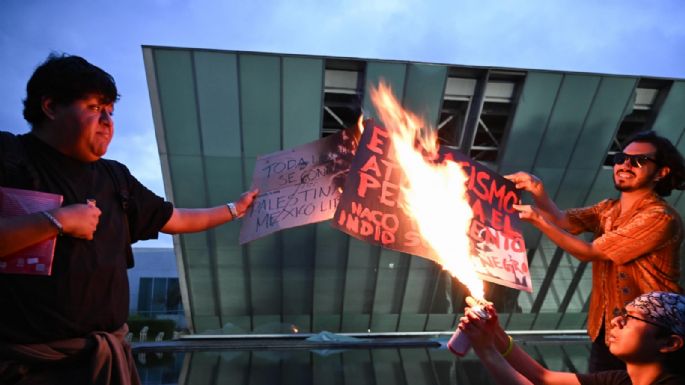 Vandalizan el MUAC en nueva marcha contra gentrificación (Fotos y Video)