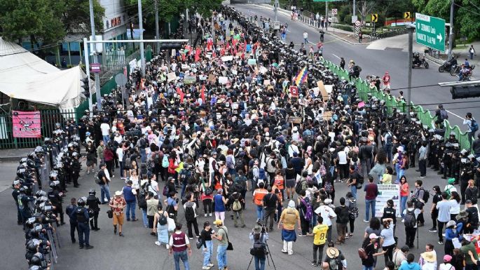 Vandalizan el MUAC en nueva marcha contra gentrificación (Fotos y Video)