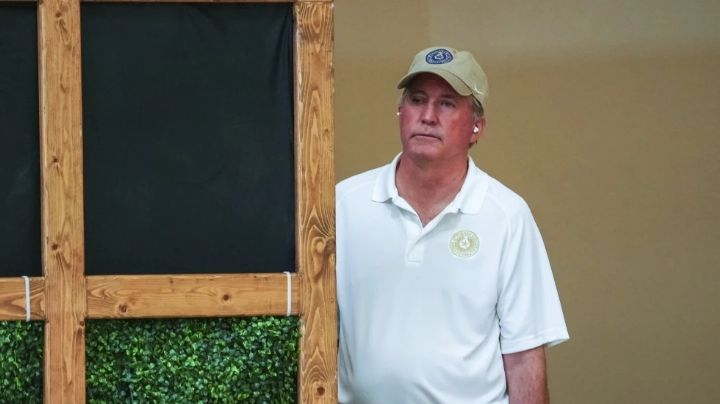 Fiscal de Texas demanda a grupo de natación por permitir participación de competidores transgénero