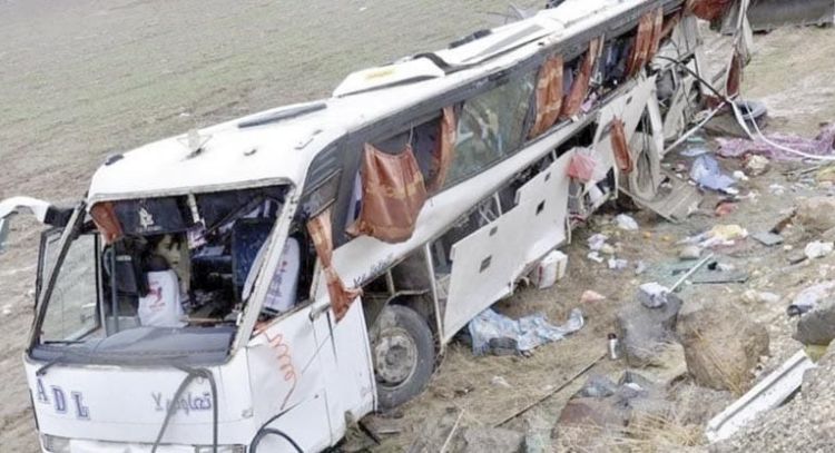 Accidente de autobús deja al menos 21 muertos y 34 heridos en Irán