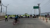 Foto ilustrativa de la nota titulada: Frenan militares y antimotines a ciclistas que rechazan ampliación de puerto en Ensenada