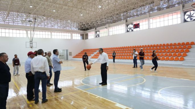 Supervisa Américo obras de infraestructura deportiva