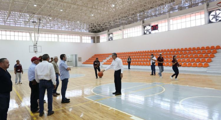Supervisa Américo obras de infraestructura deportiva