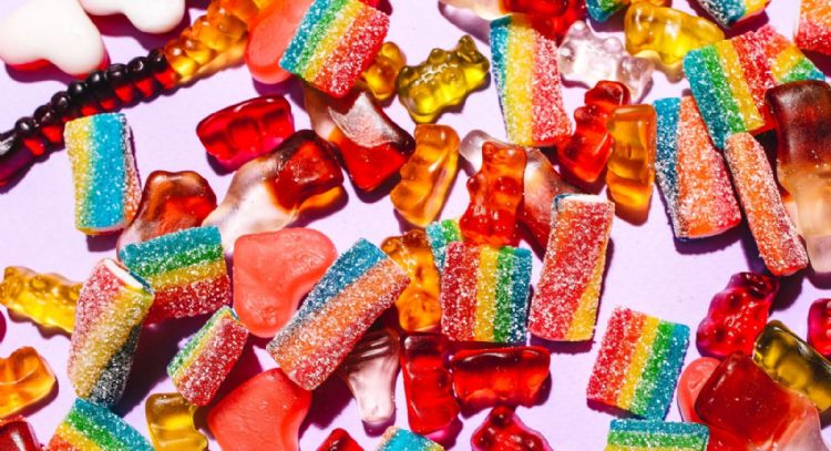 La estafa de las gomitas en CDMX: así funciona el engaño que inicia con un dulce de regalo
