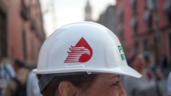 La 4T usa la Bolsa de Luxemburgo para endeudar a México en favor de Pemex