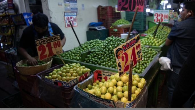 Peso inicia con leve avance pese a nulo crecimiento económico en México y señales mixtas en EU