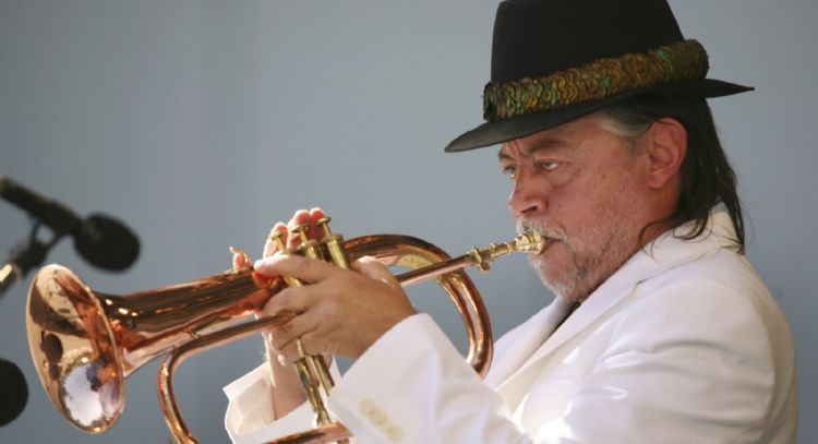 La leyenda del jazz Chuck Mangione, conocido por “Feels So Good”, muere a los 84 años