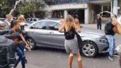 Foto ilustrativa de la nota titulada: Ximena "N", conocida como “Lady Racista”, es agredida al salir de su audiencia en CDMX (Videos)