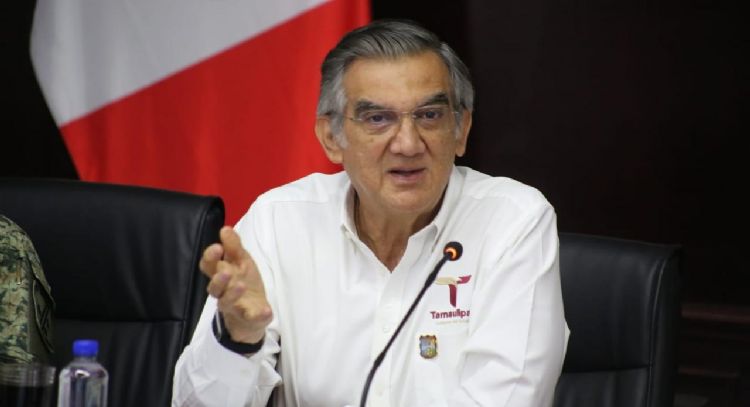 Américo Villarreal niega tener permiso especial para entrar a EU y muestra su visa