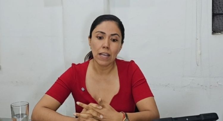 Alcaldesa de Apatzingán admite desplazamiento forzado de familias por la violencia