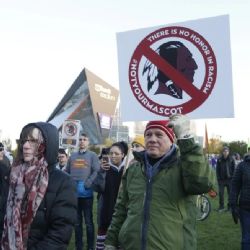 Trump exige a Commanders retomar el nombre de Redskins; expertos lo consideran “racial y despectivo”