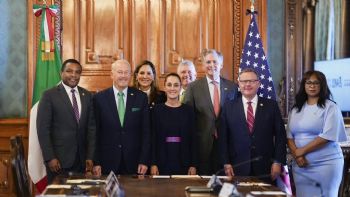 Ronald Johnson presume “muy buena reunión” con Claudia Sheinbaum