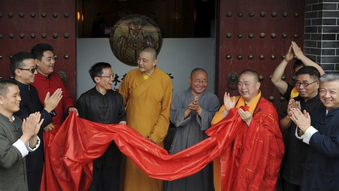Líder de templo Shaolin de China está bajo investigación por presunta malversación de fondos