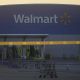 Buscan presentar cargos de terrorismo contra sospechoso del ataque con cuchillo en Walmart