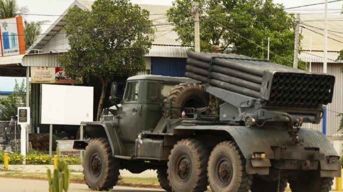Tailandia y Camboya acuerdan un alto el fuego tras mortíferos enfrentamientos fronterizos