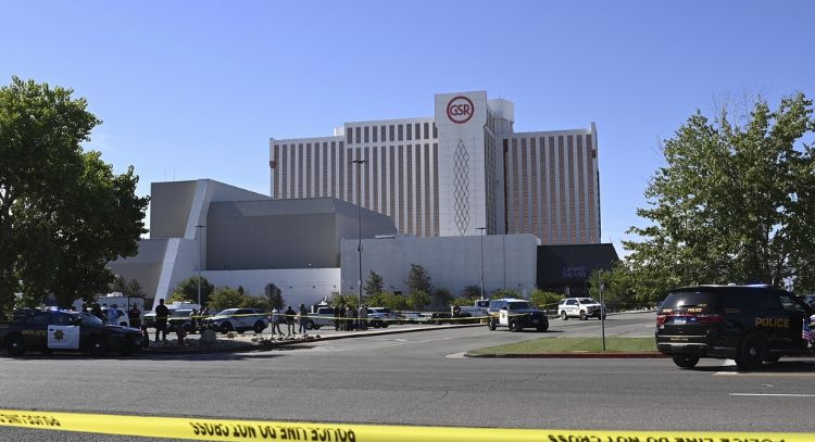 Muere sospechoso de matar a tres personas frente a un casino en Reno