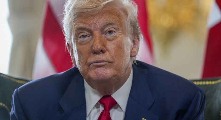 Trump firmó en secreto orden para que Pentágono use fuerza militar contra cárteles: New York Times